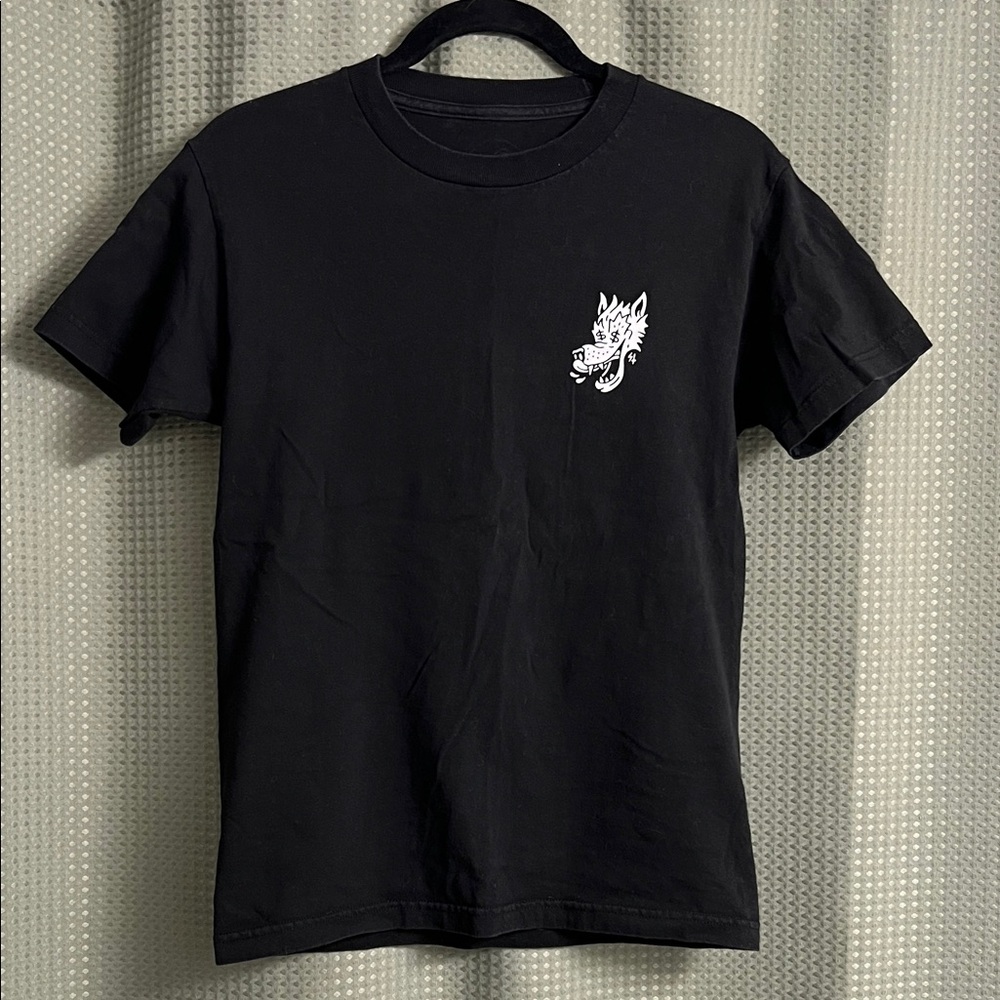 Lurking Class Graphic tee